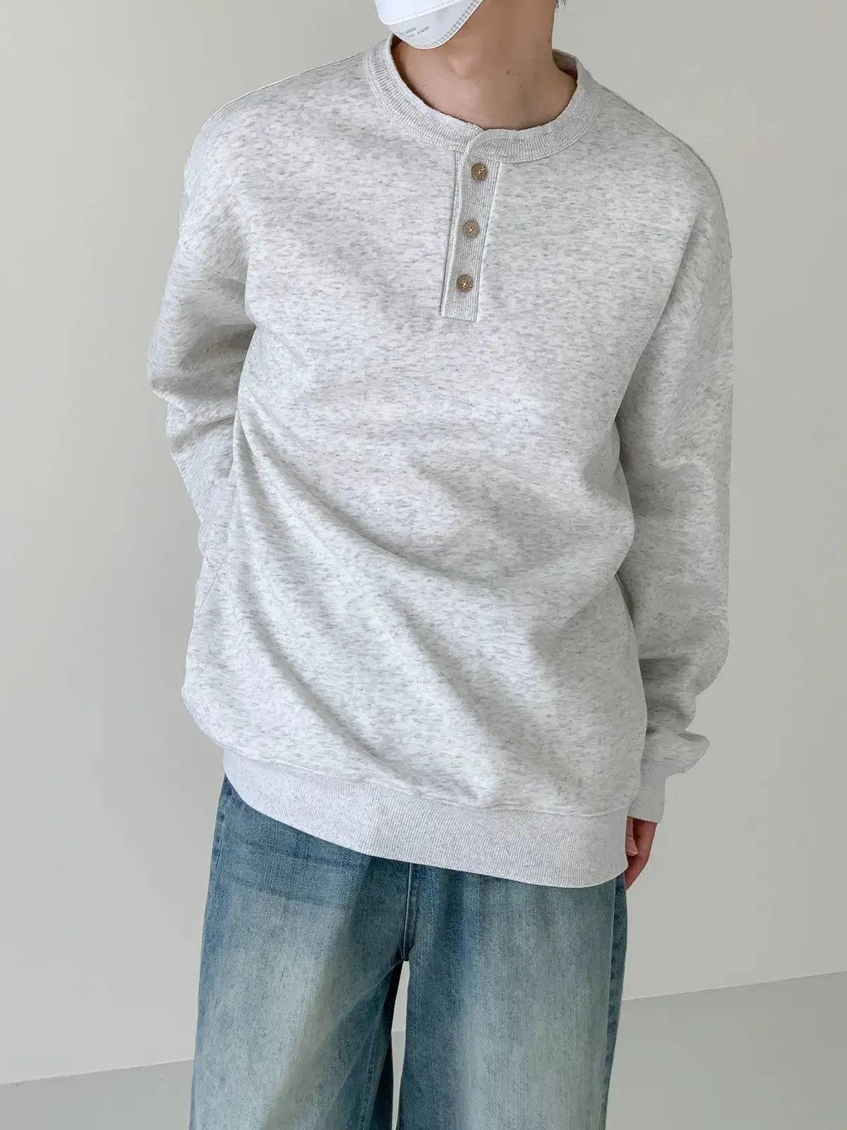 Zhou Basic Henry Collar Long Sleeve T-Shirt